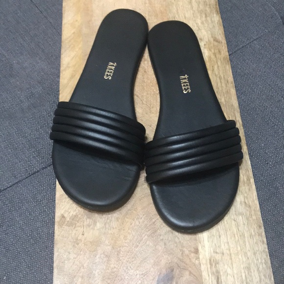 tkees serena slides